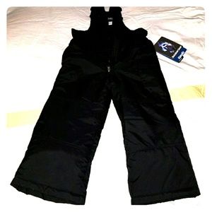 Black Ski/Snow Cargo Bib by Rawik